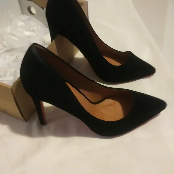 Suede high heels - Picture 2 of 5